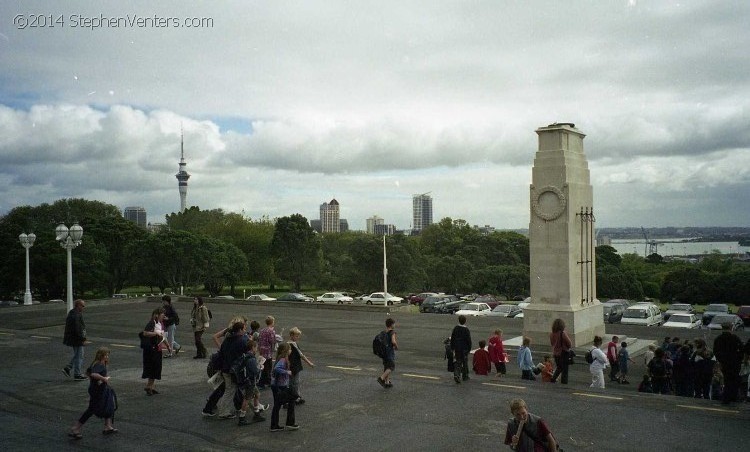 Around the World Trip 2001 - StephenVenters.com