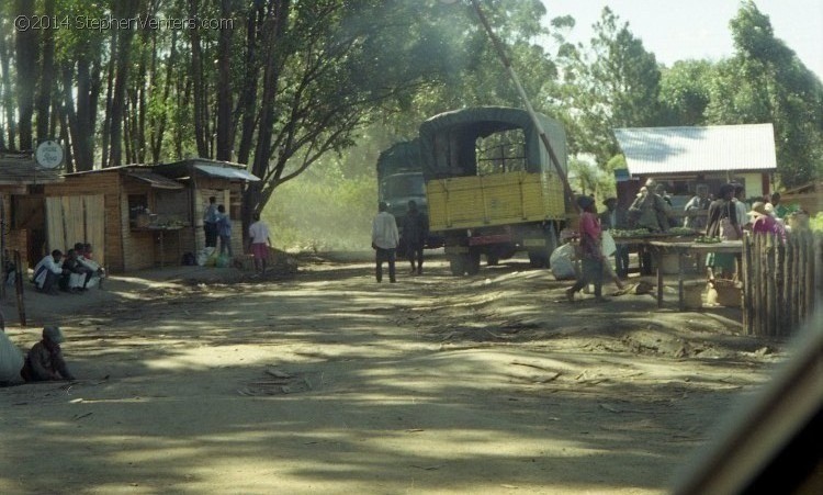 Around the World Trip 2001 - StephenVenters.com