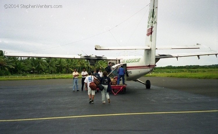 Around the World Trip 2001 - StephenVenters.com