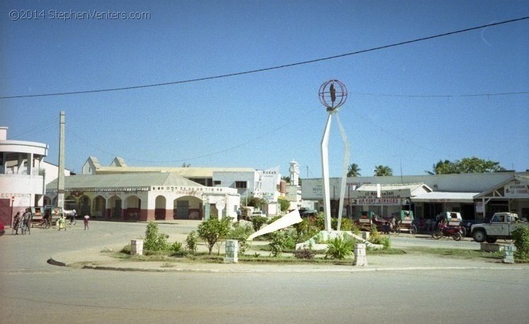 Around the World Trip 2001 - StephenVenters.com