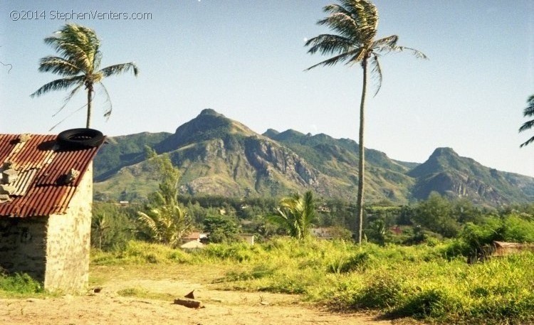 Around the World Trip 2001 - StephenVenters.com