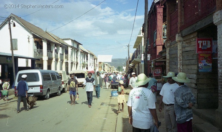 Around the World Trip 2001 - StephenVenters.com