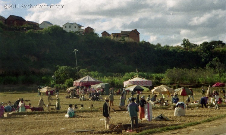 Around the World Trip 2001 - StephenVenters.com