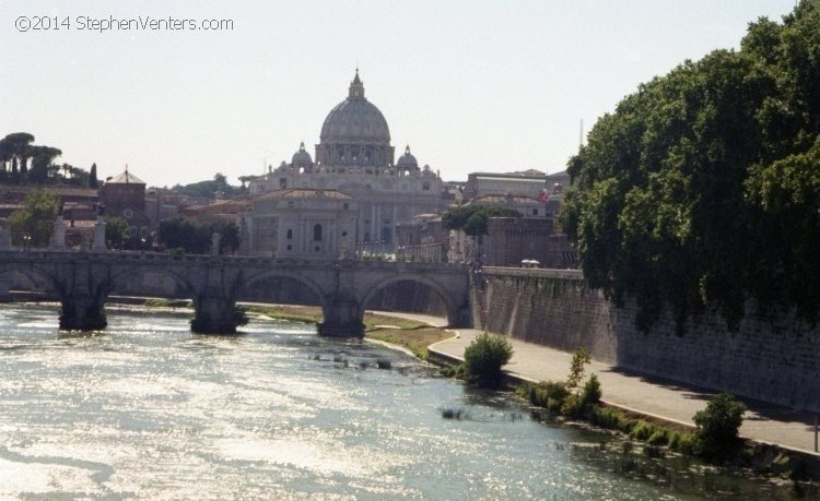 Around the World Trip 2001 - StephenVenters.com