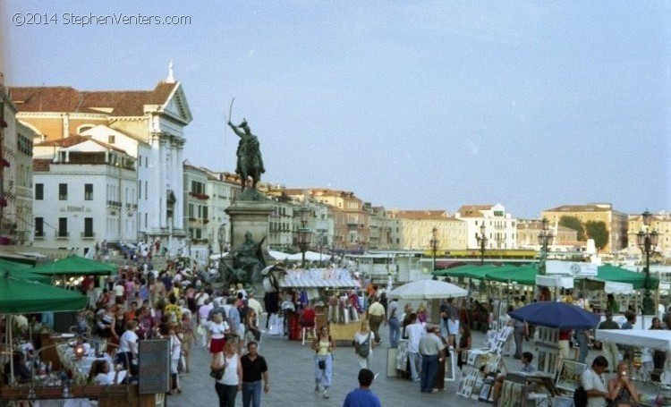 Around the World Trip 2001 - StephenVenters.com