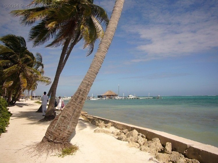 Relaxing in Belize 2007 - StephenVenters.com