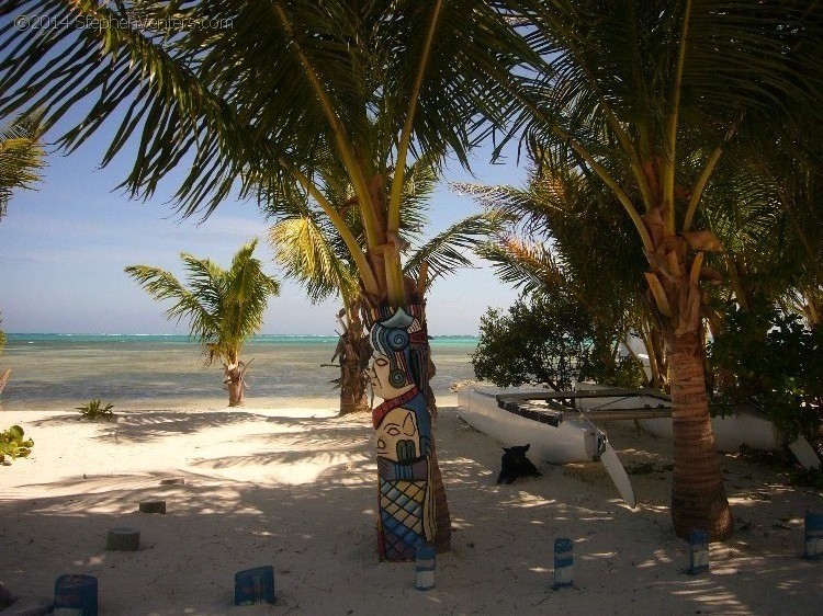 Relaxing in Belize 2007 - StephenVenters.com