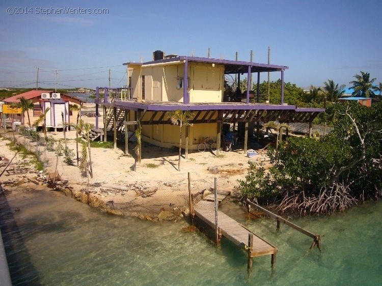 Relaxing in Belize 2007 - StephenVenters.com