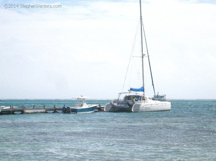 Relaxing in Belize 2007 - StephenVenters.com