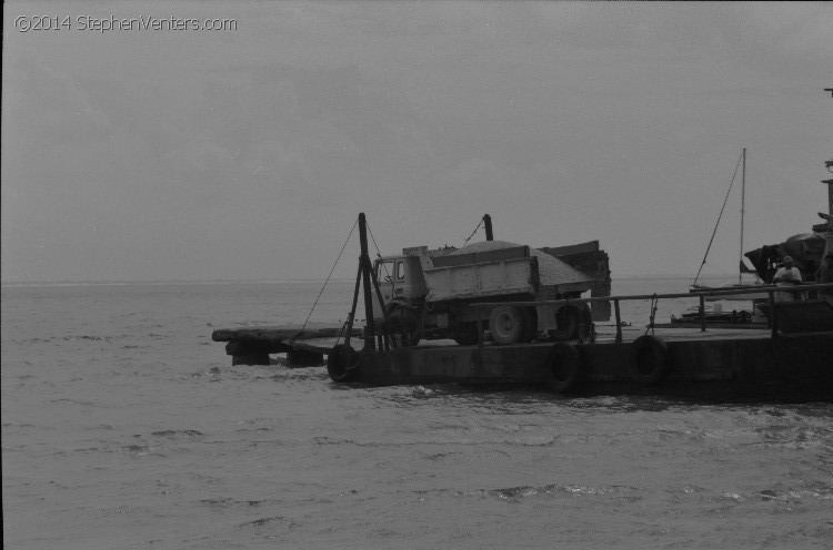 Relaxing in Belize 2007 - StephenVenters.com