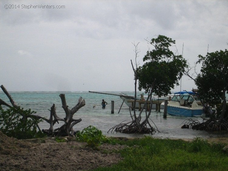 Relaxing in Belize 2007 - StephenVenters.com