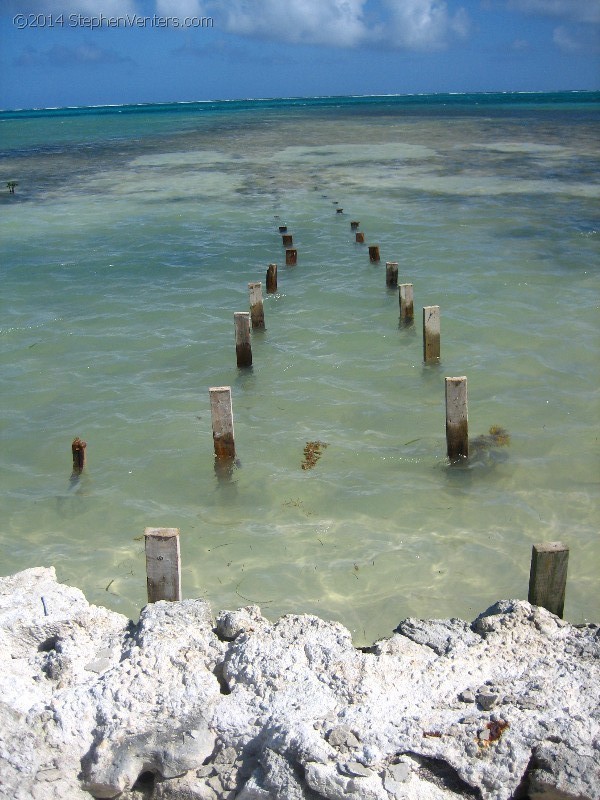 Relaxing in Belize 2007 - StephenVenters.com