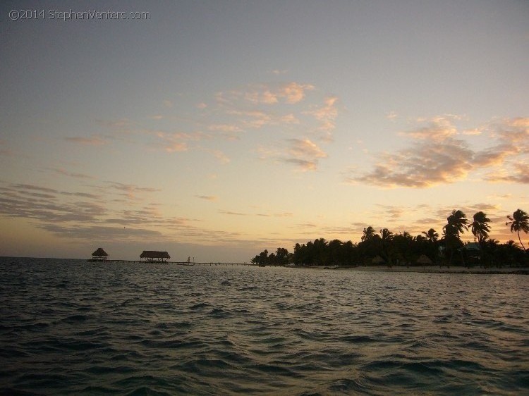 Relaxing in Belize 2007 - StephenVenters.com