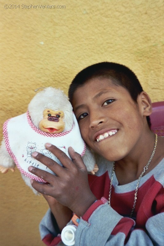 Shoes for Orphaned Soles in Guatemala (2007) - StephenVenters.com