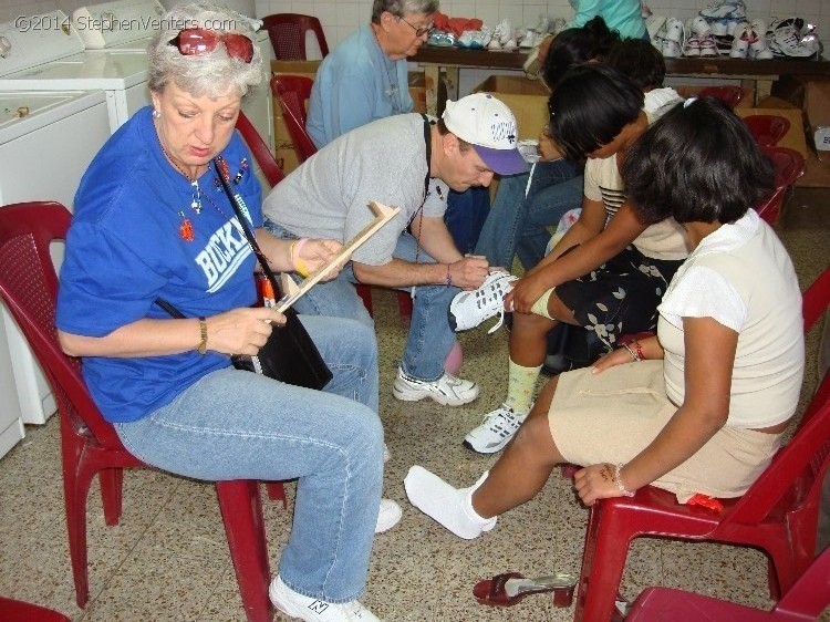 Shoes for Orphaned Soles in Guatemala (2007) - StephenVenters.com