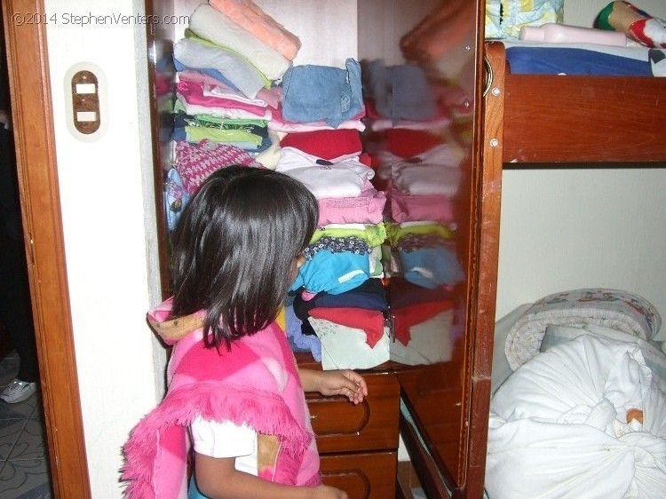 Shoes for Orphaned Soles in Guatemala (2007) - StephenVenters.com