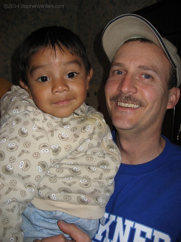 Shoes for Orphaned Soles in Guatemala (2007) - StephenVenters.com