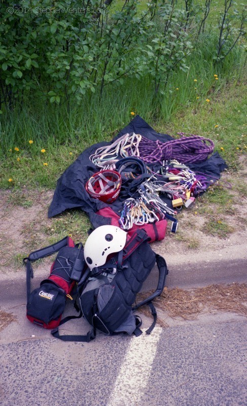 Climbing Devil's Tower 2003 - StephenVenters.com