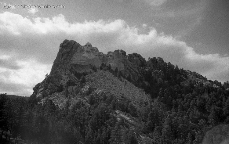 Climbing Devil's Tower 2003 - StephenVenters.com