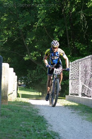 Alpine Shop / Lone Wolf Dirt Crit - Race 1 2010 - StephenVenters.com