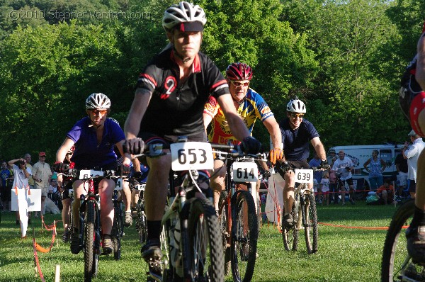 Alpine Shop / Lone Wolf Dirt Crit - Race 1 2010 - StephenVenters.com