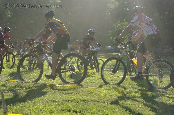 Alpine Shop / Lone Wolf Dirt Crit - Race 1 2010 - StephenVenters.com