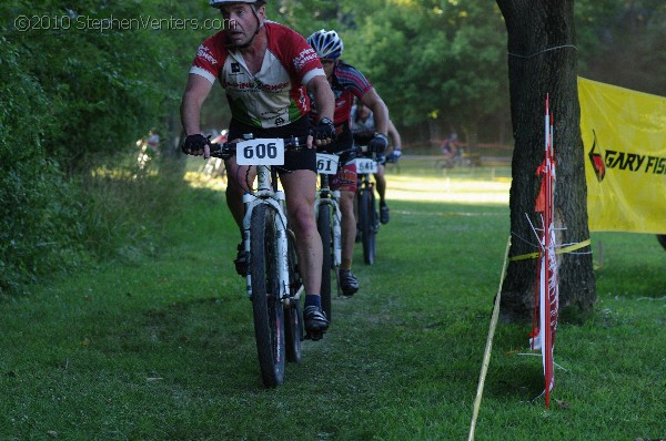 Alpine Shop / Lone Wolf Dirt Crit - Race 1 2010 - StephenVenters.com