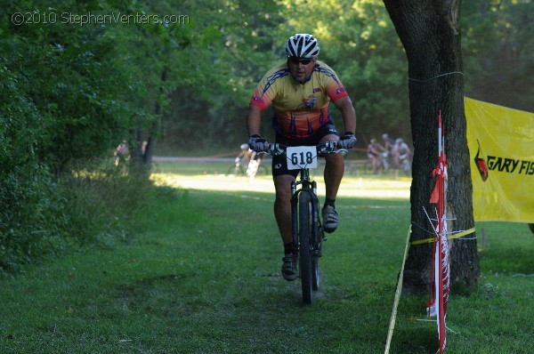 Alpine Shop / Lone Wolf Dirt Crit - Race 1 2010 - StephenVenters.com