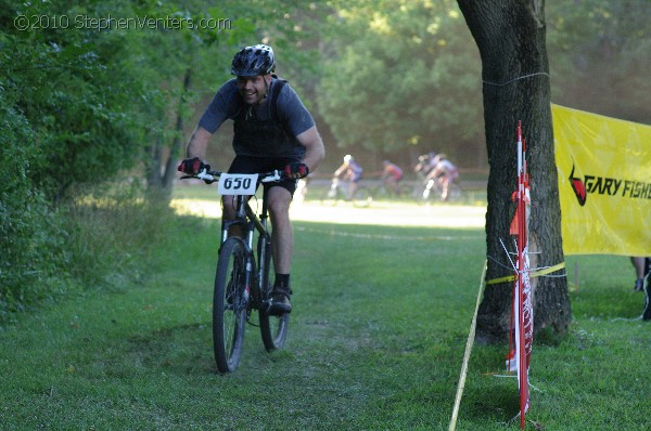 Alpine Shop / Lone Wolf Dirt Crit - Race 1 2010 - StephenVenters.com