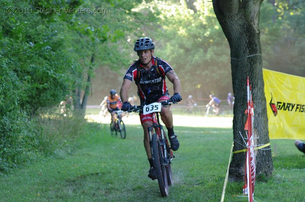 Alpine Shop / Lone Wolf Dirt Crit - Race 1 2010 - StephenVenters.com