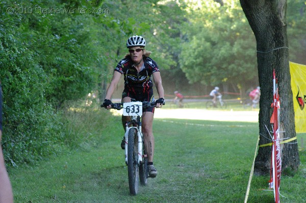 Alpine Shop / Lone Wolf Dirt Crit - Race 1 2010 - StephenVenters.com