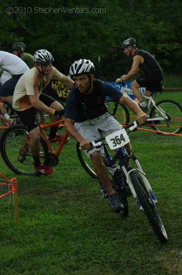 Alpine Shop / Lone Wolf Dirt Crit - Race 3 2010 - StephenVenters.com