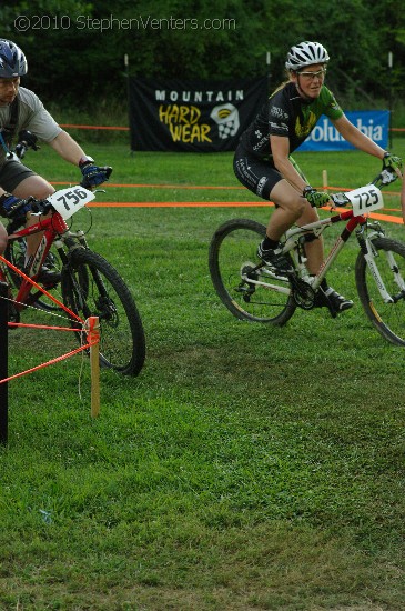 Alpine Shop / Lone Wolf Dirt Crit - Race 3 2010 - StephenVenters.com