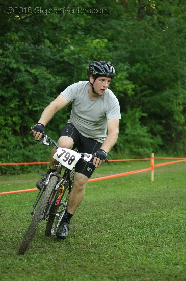 Alpine Shop / Lone Wolf Dirt Crit - Race 3 2010 - StephenVenters.com