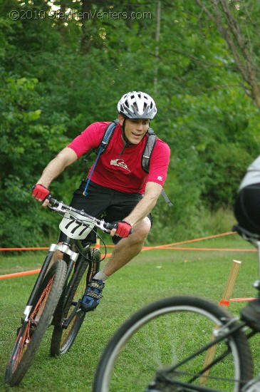 Alpine Shop / Lone Wolf Dirt Crit - Race 3 2010 - StephenVenters.com