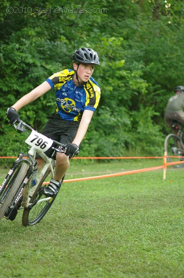 Alpine Shop / Lone Wolf Dirt Crit - Race 3 2010 - StephenVenters.com