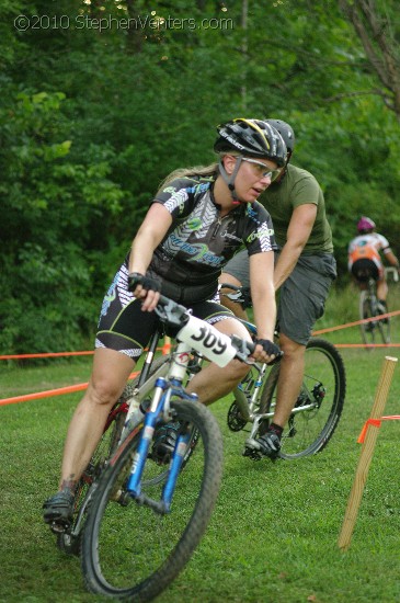 Alpine Shop / Lone Wolf Dirt Crit - Race 3 2010 - StephenVenters.com