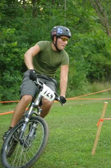 Alpine Shop / Lone Wolf Dirt Crit - Race 3 2010 - StephenVenters.com