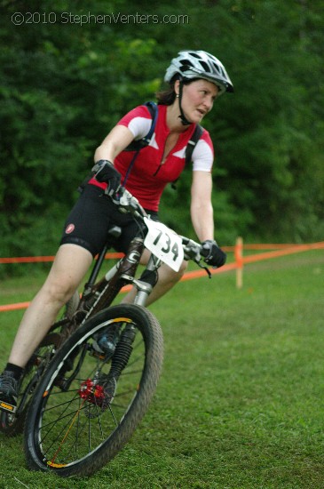 Alpine Shop / Lone Wolf Dirt Crit - Race 3 2010 - StephenVenters.com