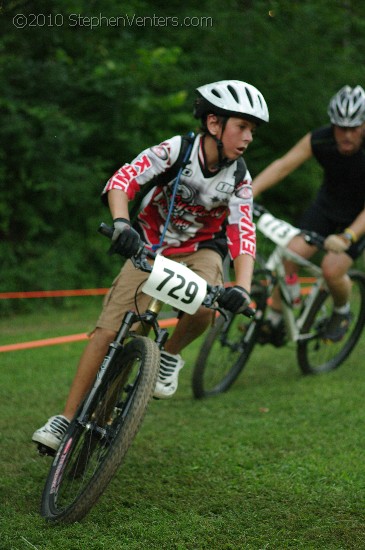 Alpine Shop / Lone Wolf Dirt Crit - Race 3 2010 - StephenVenters.com