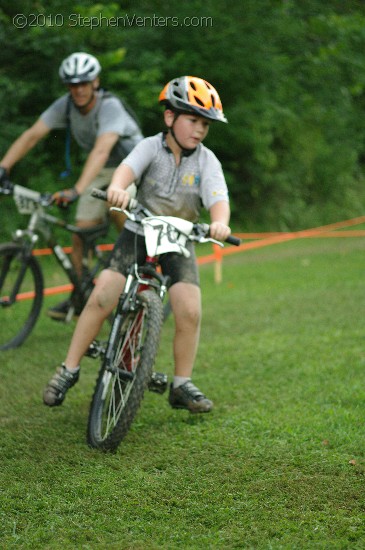 Alpine Shop / Lone Wolf Dirt Crit - Race 3 2010 - StephenVenters.com