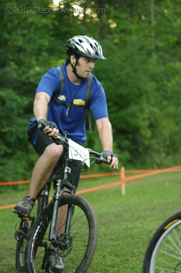 Alpine Shop / Lone Wolf Dirt Crit - Race 3 2010 - StephenVenters.com