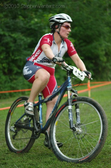 Alpine Shop / Lone Wolf Dirt Crit - Race 3 2010 - StephenVenters.com